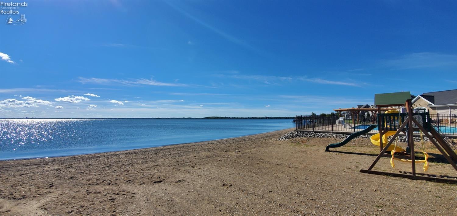 S Harbor Bay Drive, Marblehead, Ohio image 16