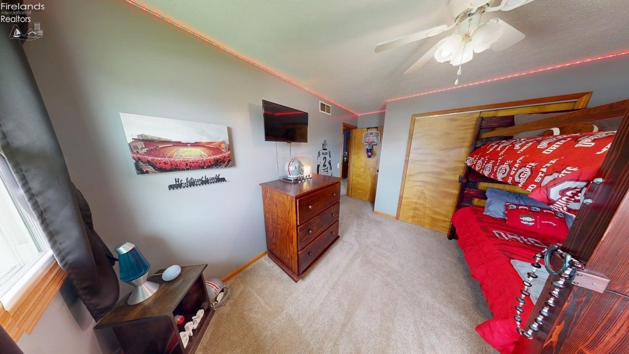 311 W Linden Avenue, Gibsonburg, Ohio image 43