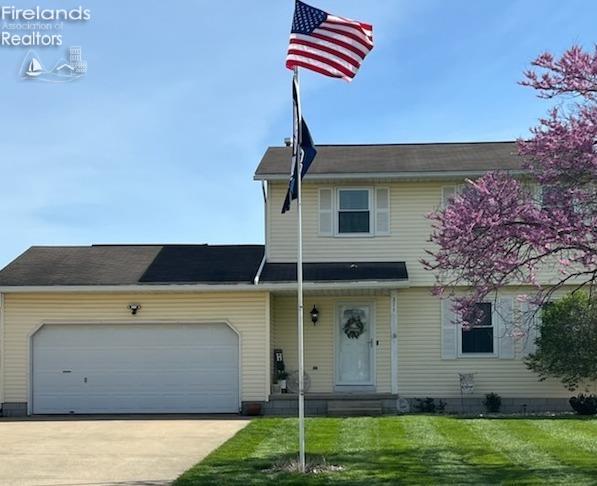 311 W Linden Avenue, Gibsonburg, Ohio image 2