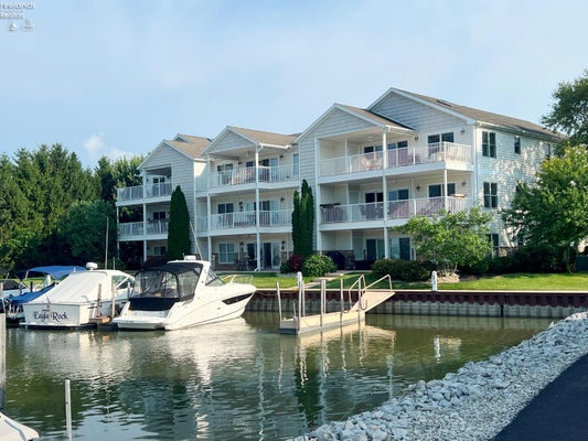 6011 E HARBOR RD UNIT 3D, LAKESIDE MARBLEHEAD, OH 43440 - Image 31e5e8e49d0dec134bef1d96bd8dde91/3486959246