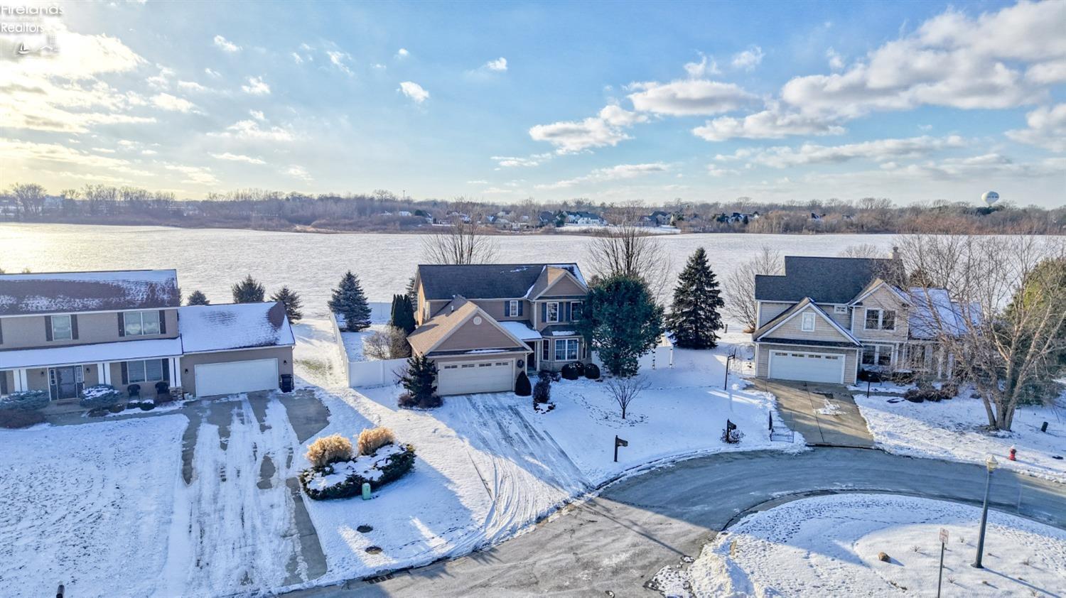 Huron, Ohio 44839, United States, 4 Bedrooms Bedrooms, ,4 BathroomsBathrooms,Residential,Contingent,15429