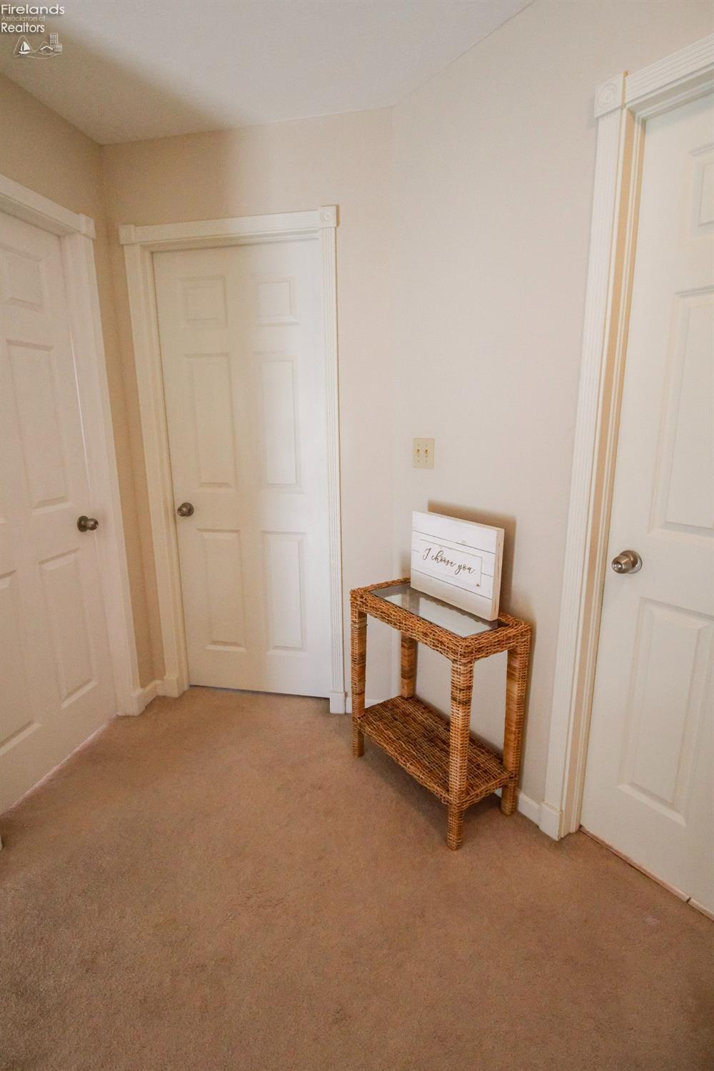 Huron, Ohio 44839, United States, 4 Bedrooms Bedrooms, ,4 BathroomsBathrooms,Residential,Contingent,15429