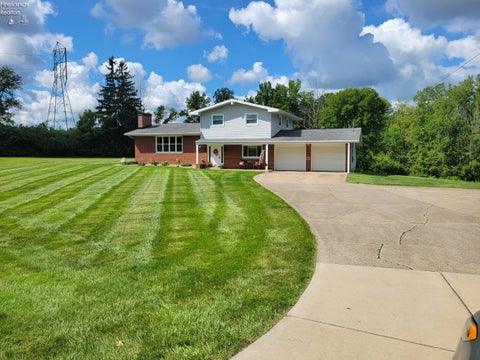 Homes For Sale - 4217 Galloway Road<br/> Sandusky, OH 44870