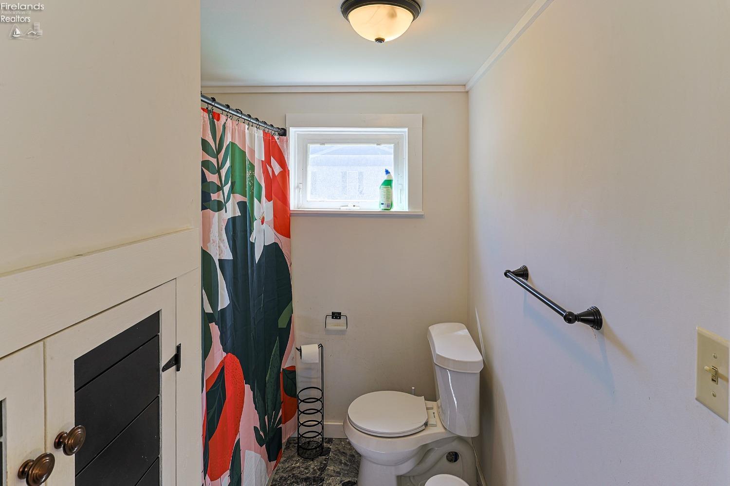 60 Corwin Street, Norwalk, Texas image 34