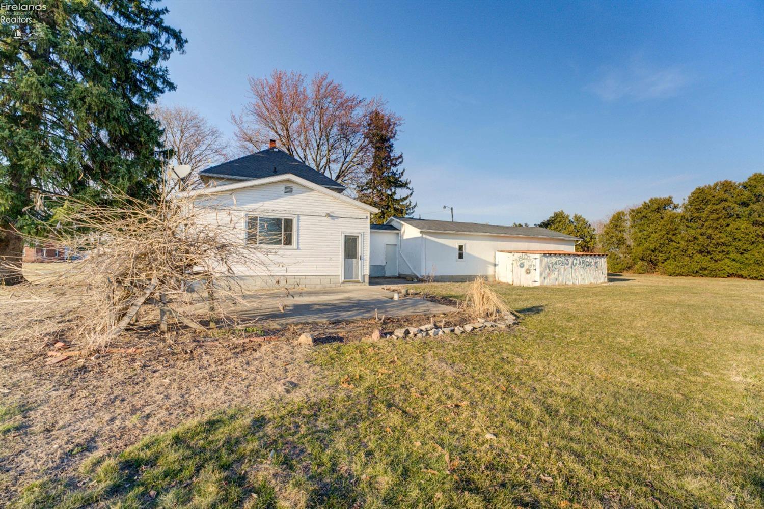 3255 Limerick Road, Clyde, Ohio image 44