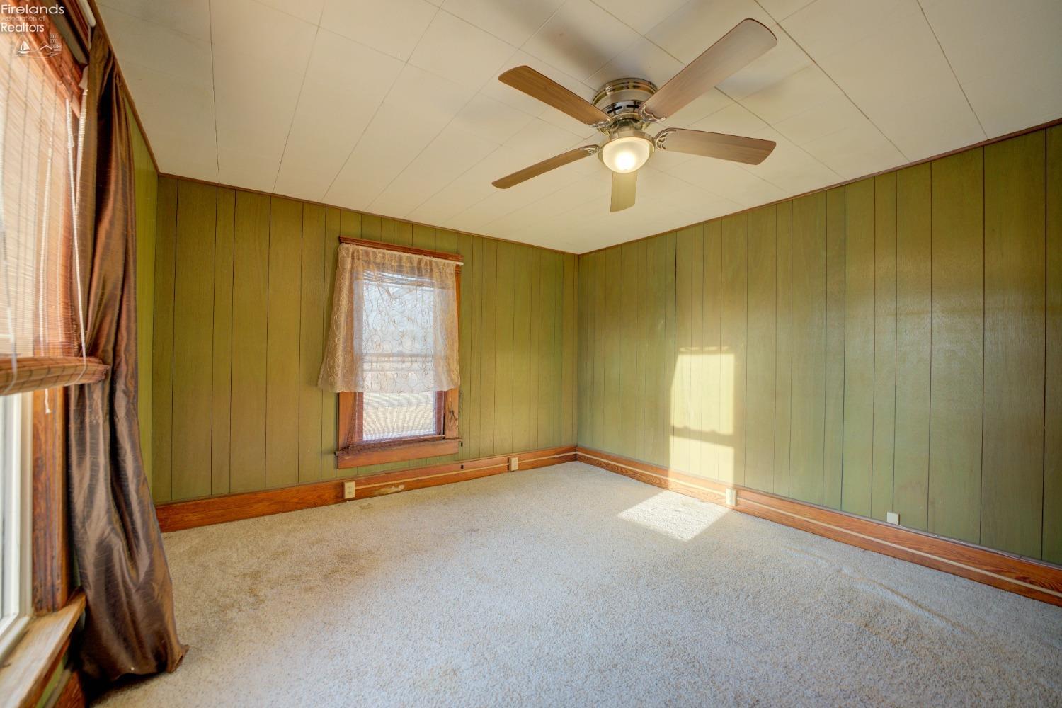 3255 Limerick Road, Clyde, Ohio image 32