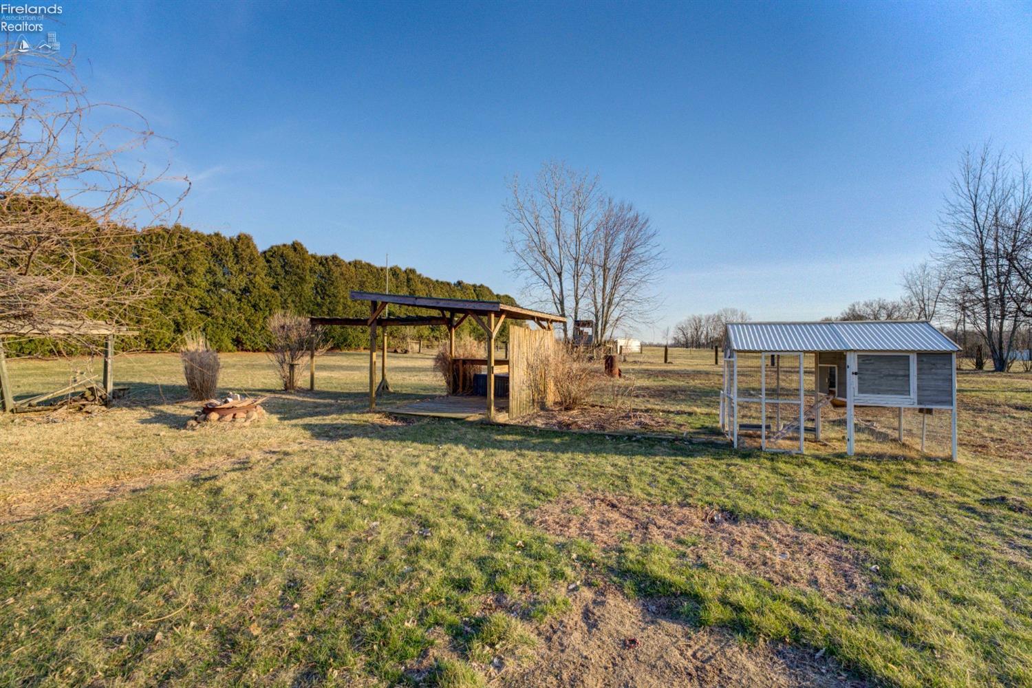 3255 Limerick Road, Clyde, Ohio image 45