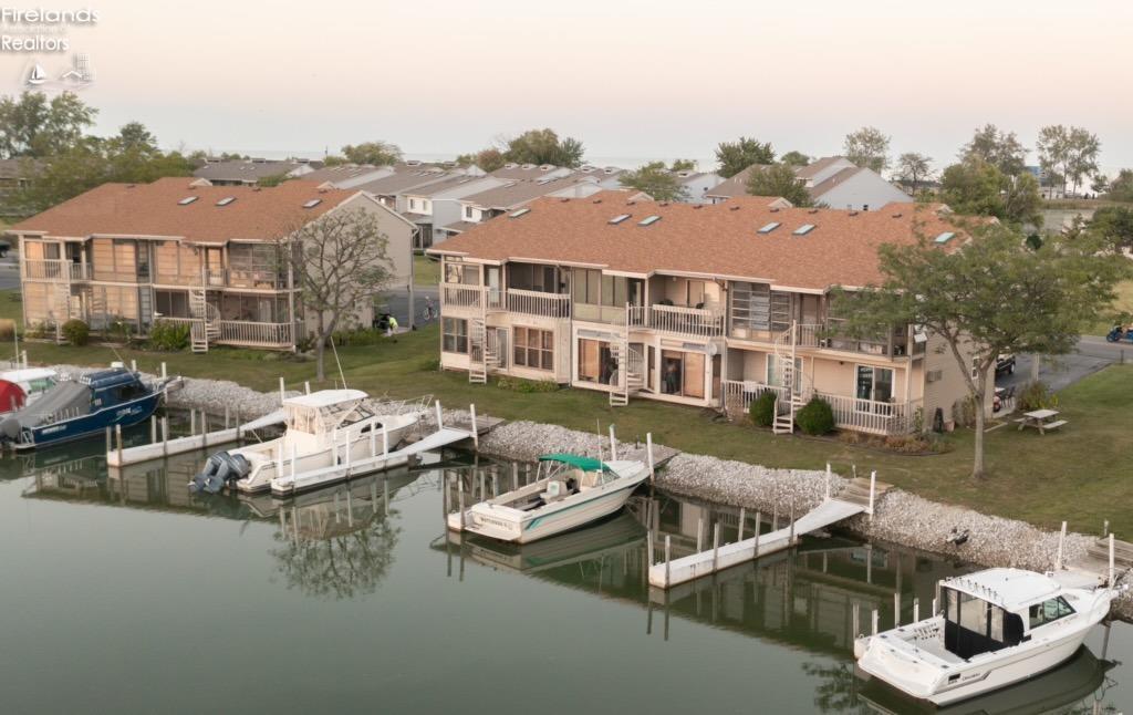 6334 N Harris Harbor Drive, Oak Harbor, New Mexico image 1