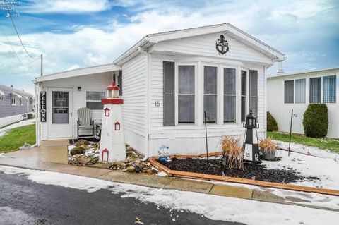 Homes For Sale - 8175 E Northshore Boulevard #15<br/> Marblehead, OH 43440