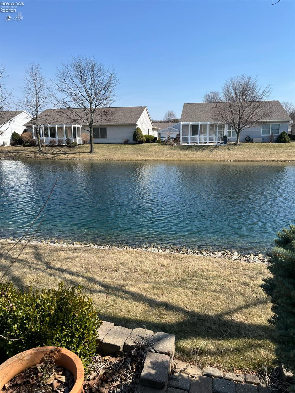 2108 Lakefield Drive, Huron, Ohio image 32