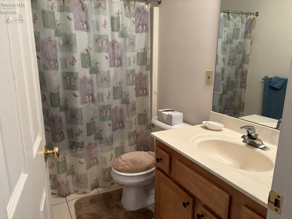 2108 Lakefield Drive, Huron, Ohio image 27