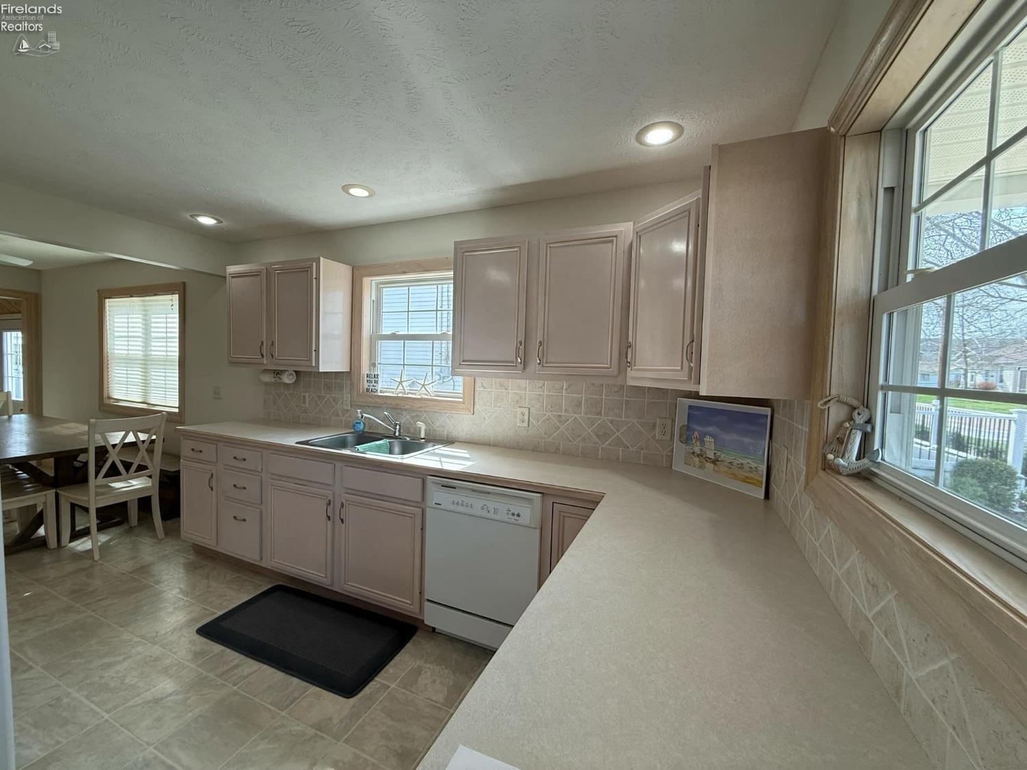 410 Munsee Place, Huron, Texas image 7