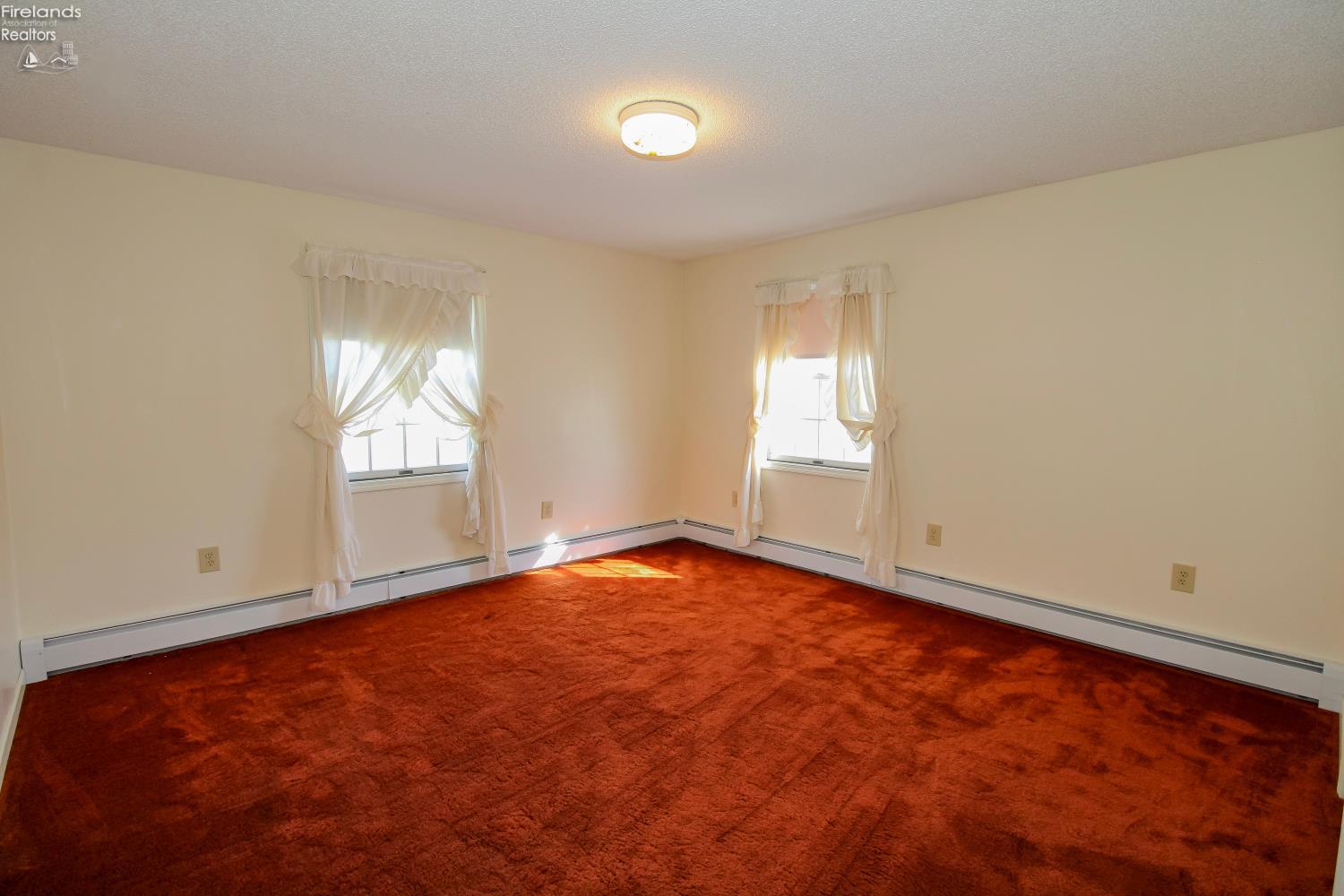 Huron, Ohio 44839, United States, 3 Bedrooms Bedrooms, ,3 BathroomsBathrooms,Residential,Active,195590