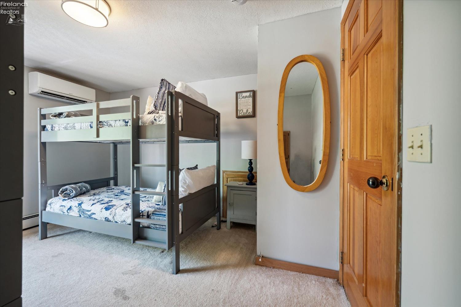 6807 N Pearl Avenue, Oak Harbor, Ohio image 31