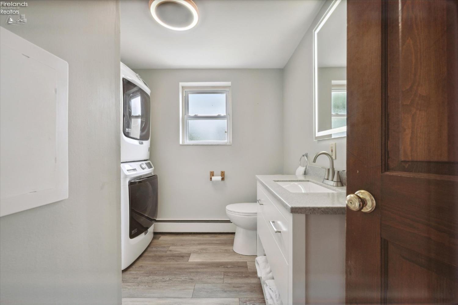 6807 N Pearl Avenue, Oak Harbor, Ohio image 22