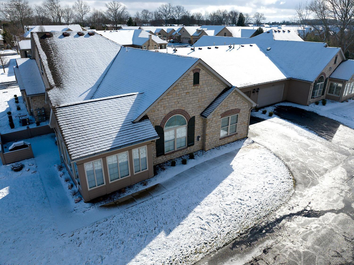 Huron, Ohio 44839, United States, 3 Bedrooms Bedrooms, ,2 BathroomsBathrooms,Residential,Contingent,8606