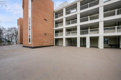 Photo for 1503 E Cleveland 223