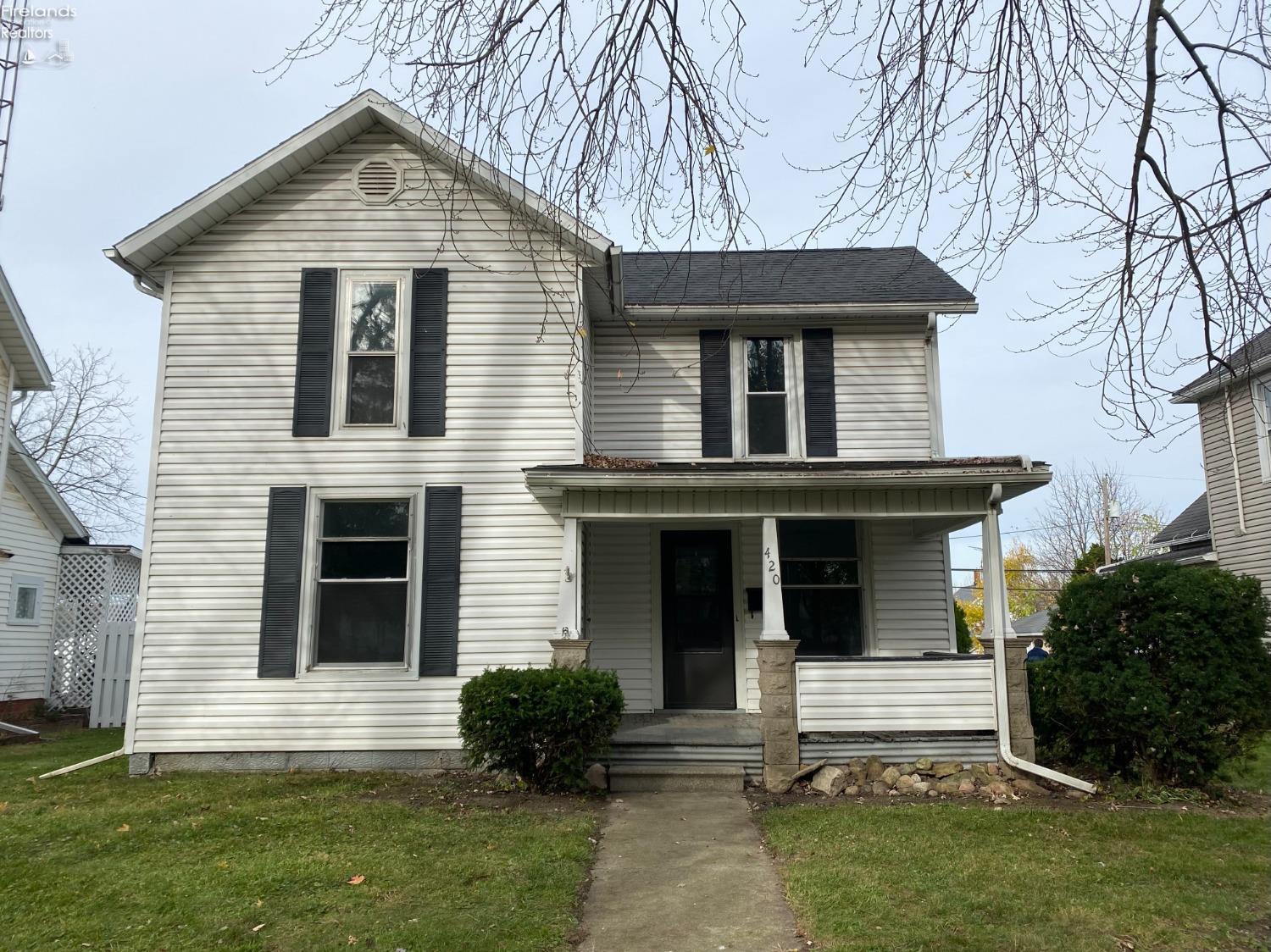 420 W Maple Street, Willard, Ohio image 1