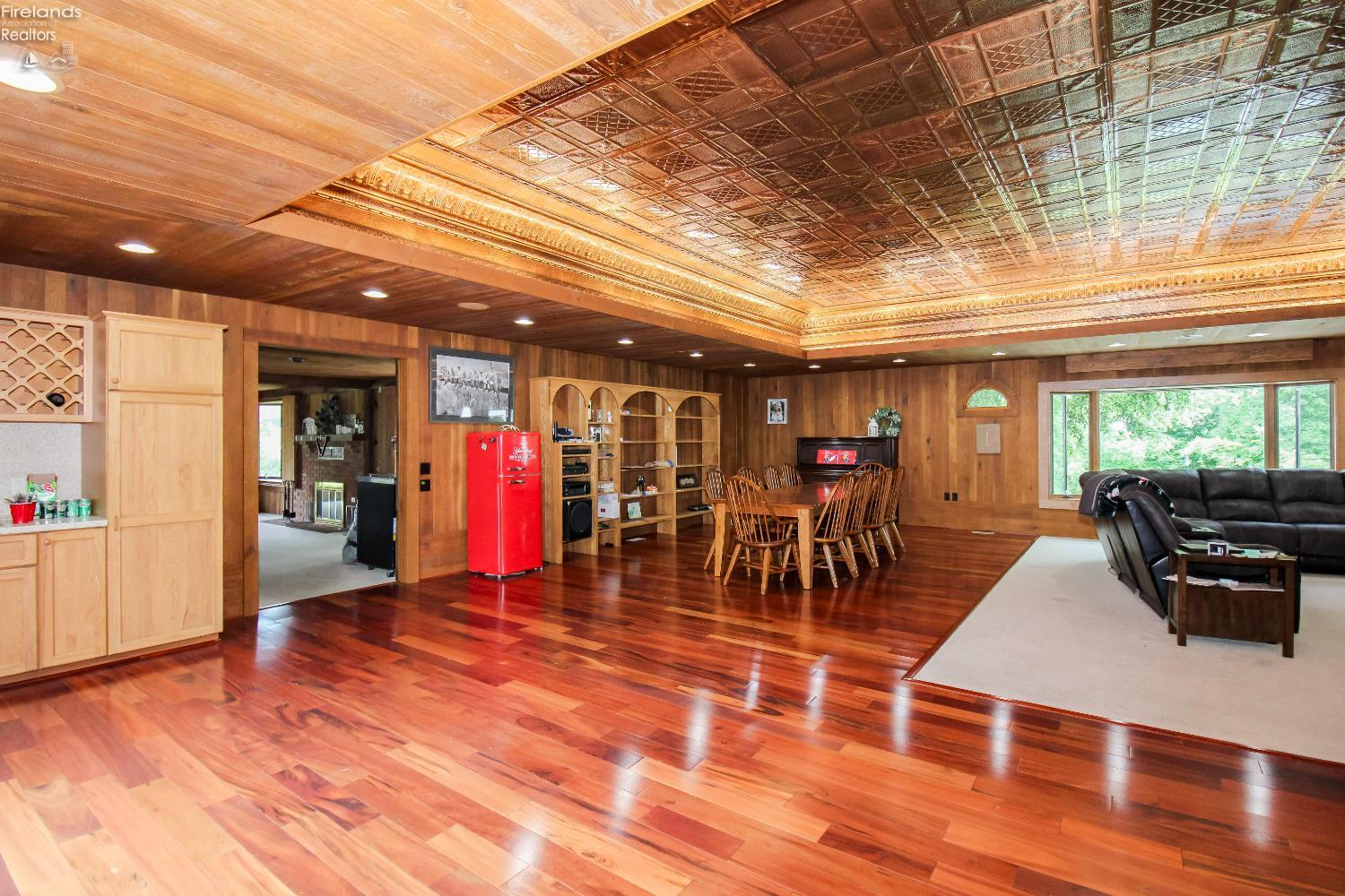 Norwalk, Ohio 44857, United States, 3 Bedrooms Bedrooms, ,3 BathroomsBathrooms,Residential,Active,156469