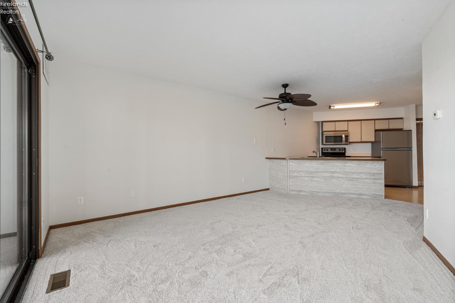 1789 N Windward Drive, Port Clinton, Ohio image 11