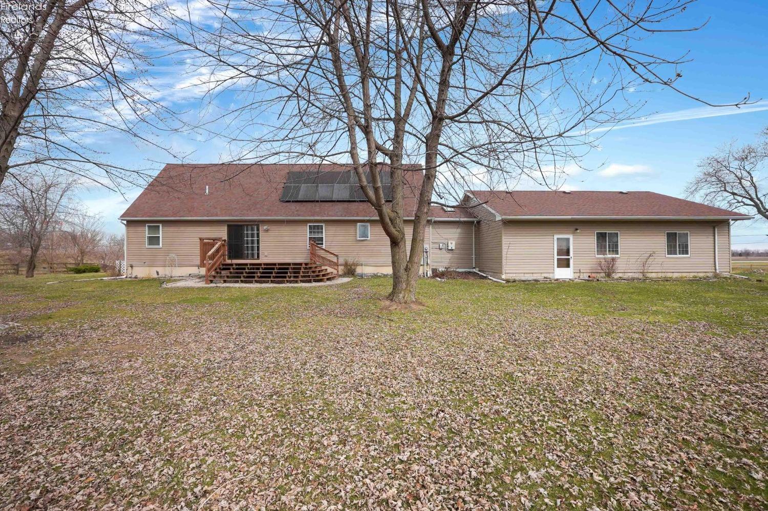 Port Clinton, Ohio 43452, United States, 3 Bedrooms Bedrooms, ,3 BathroomsBathrooms,Residential,Contingent,99858