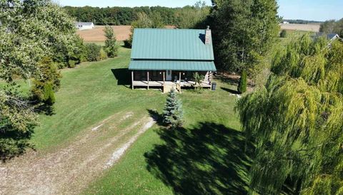 Homes For Sale - 1750 Murray Road<br/> New London, OH 44851