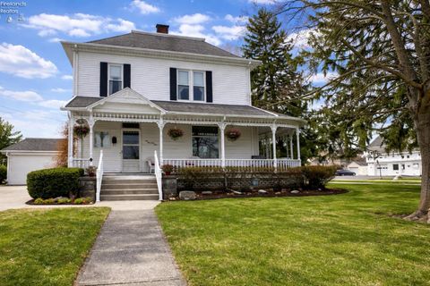 Homes For Sale - 201 E Water Street<br/> Ottawa County, Oak Harbor, OH 43449