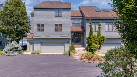 Condo For Sale - 707 Mariner Village Drive<br/> Huron, OH 44839