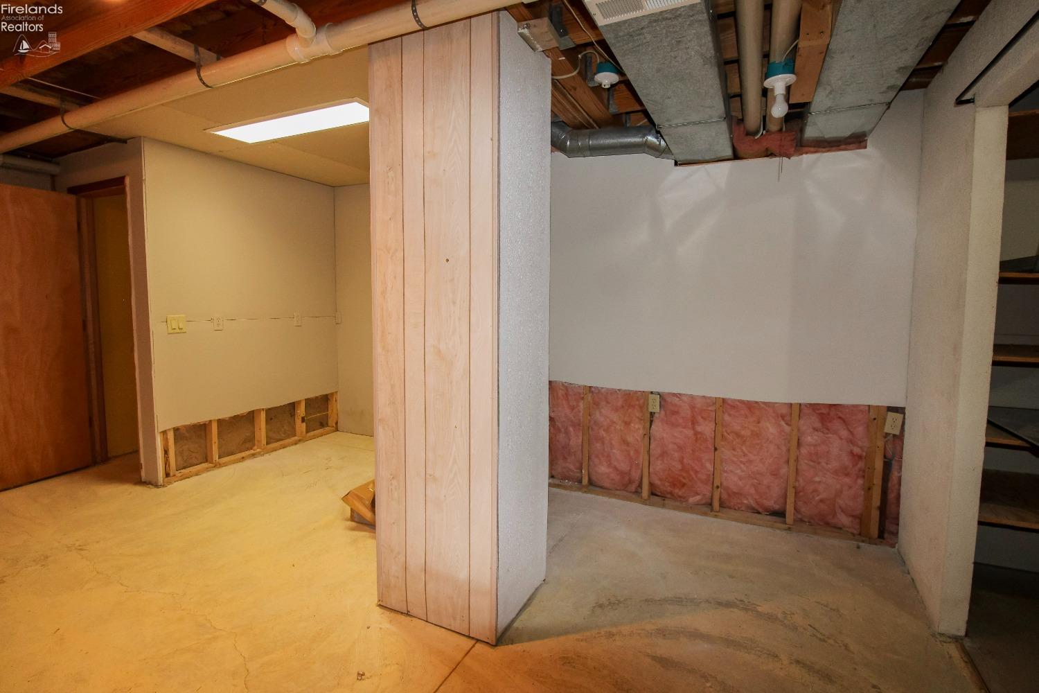 Sandusky, Ohio 44870, United States, 3 Bedrooms Bedrooms, ,3 BathroomsBathrooms,Residential,Coming Soon,97998