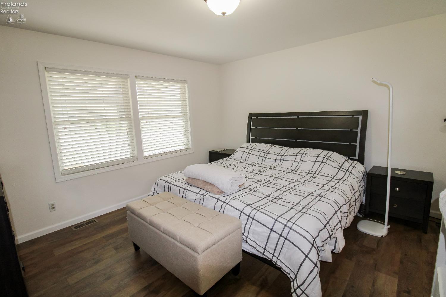 Sandusky, Ohio 44870, United States, 3 Bedrooms Bedrooms, ,3 BathroomsBathrooms,Residential,Coming Soon,97998