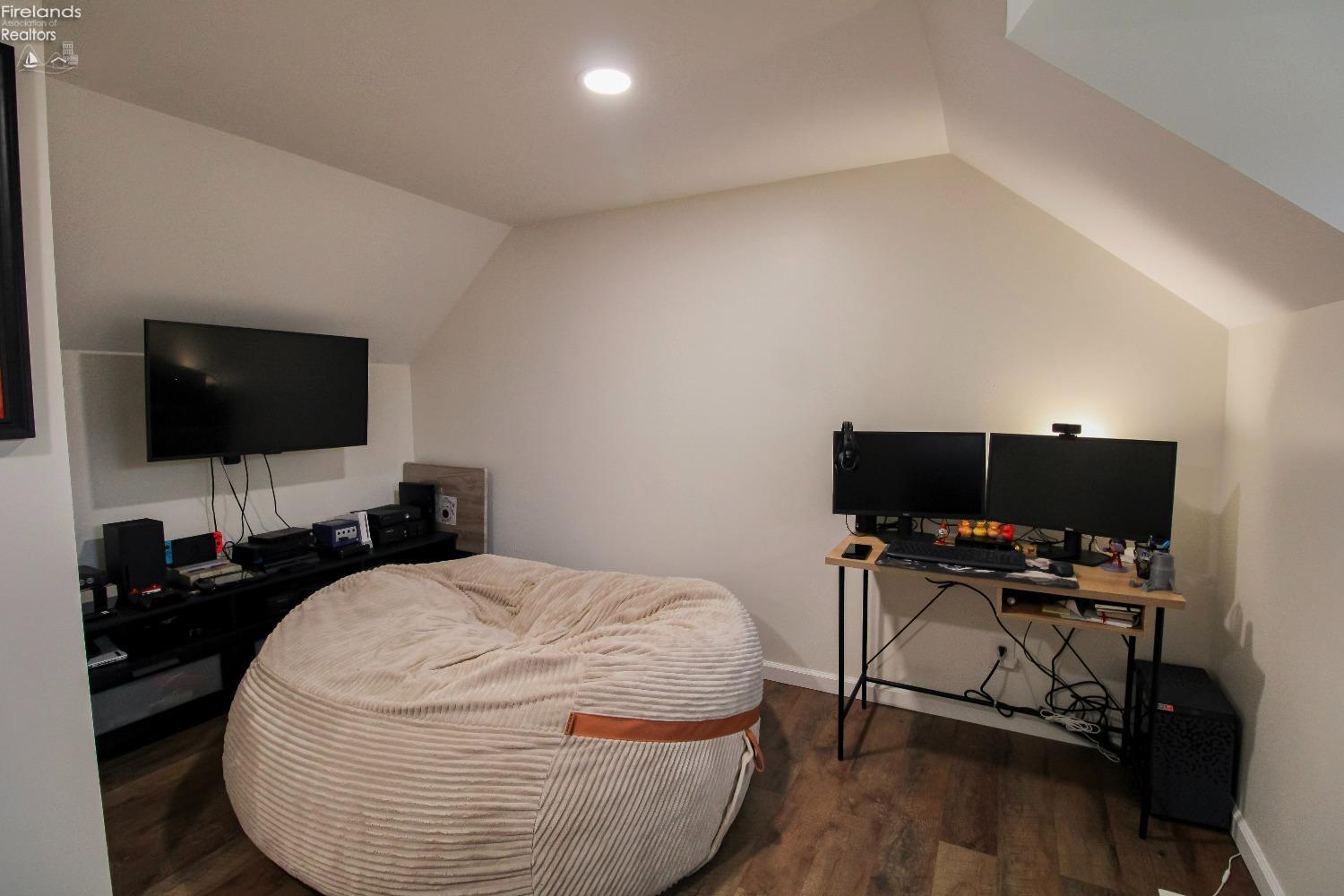 Sandusky, Ohio 44870, United States, 3 Bedrooms Bedrooms, ,3 BathroomsBathrooms,Residential,Coming Soon,97998