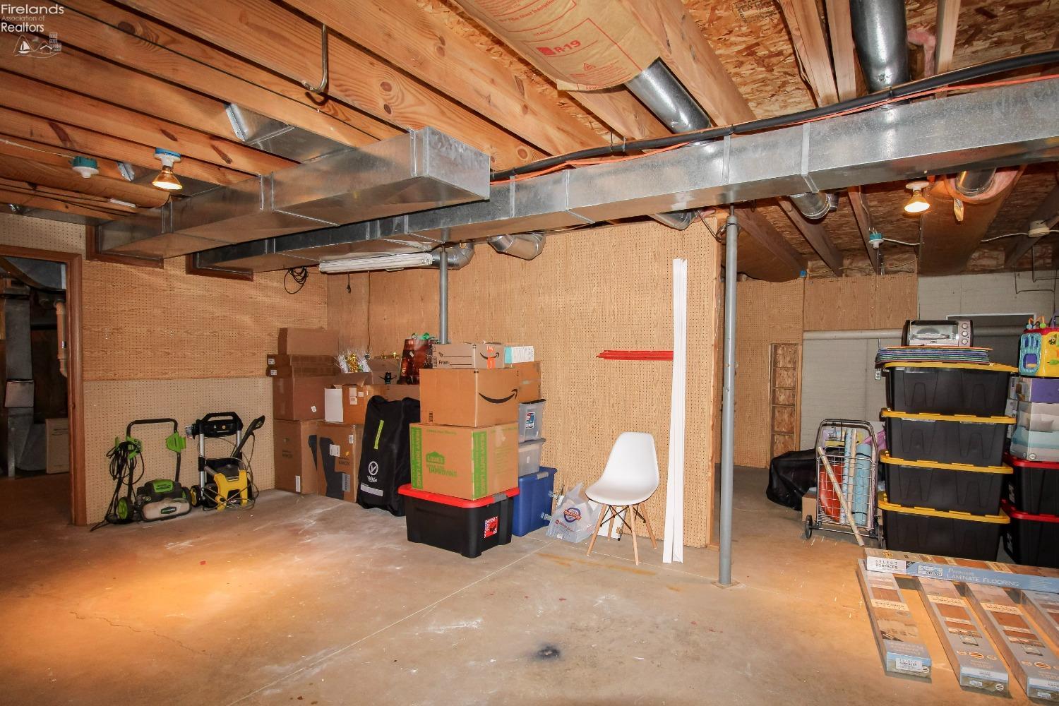 Sandusky, Ohio 44870, United States, 3 Bedrooms Bedrooms, ,3 BathroomsBathrooms,Residential,Coming Soon,97998