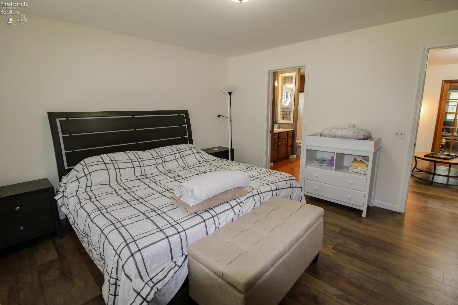 Sandusky, Ohio 44870, United States, 3 Bedrooms Bedrooms, ,3 BathroomsBathrooms,Residential,Coming Soon,97998