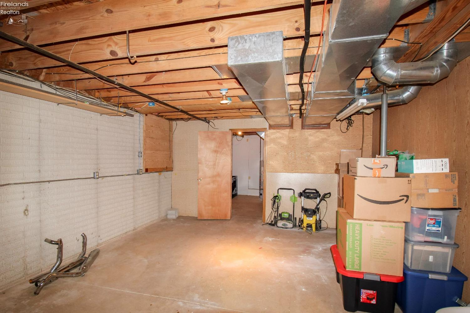 Sandusky, Ohio 44870, United States, 3 Bedrooms Bedrooms, ,3 BathroomsBathrooms,Residential,Coming Soon,97998