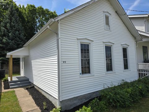 Homes For Sale - 612 Reese Street<br/> Sandusky, OH 44870