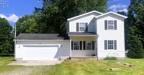 Homes For Sale - 705 State Route 61 E<br/> Norwalk, OH 44857