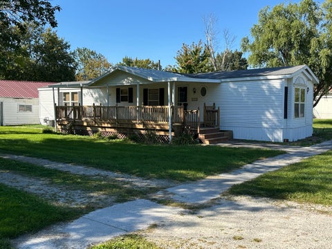 Homes For Sale - 200 N Ontario Street<br/> LaCarne, OH 43439