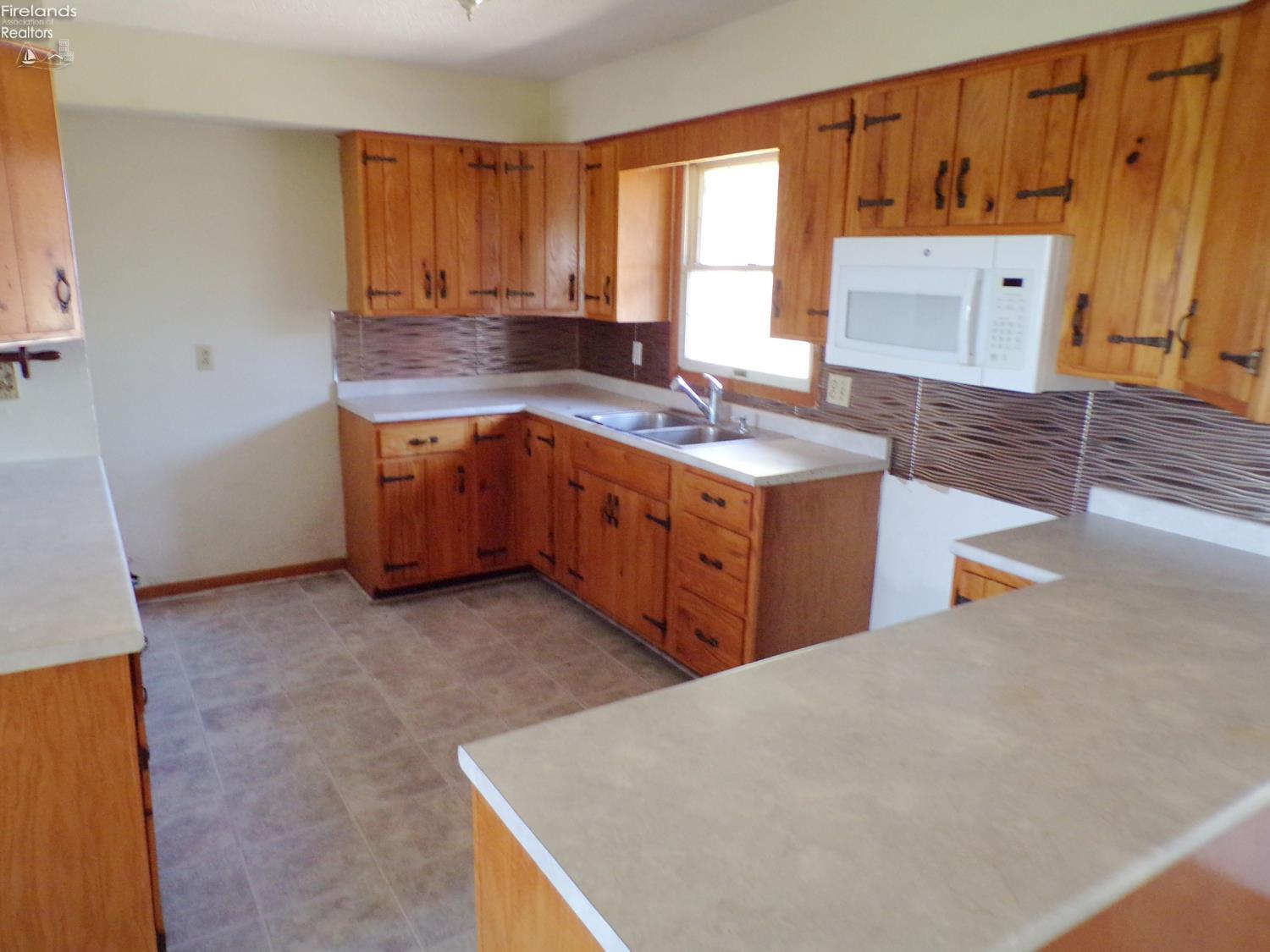 9584 Bradner Road, Rising Sun, New Mexico image 2
