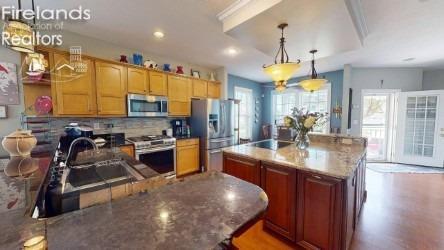 891 S Lost Lake Road, Port Clinton, Texas image 5