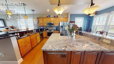 891 S Lost Lake Road, Port Clinton, Texas image 7