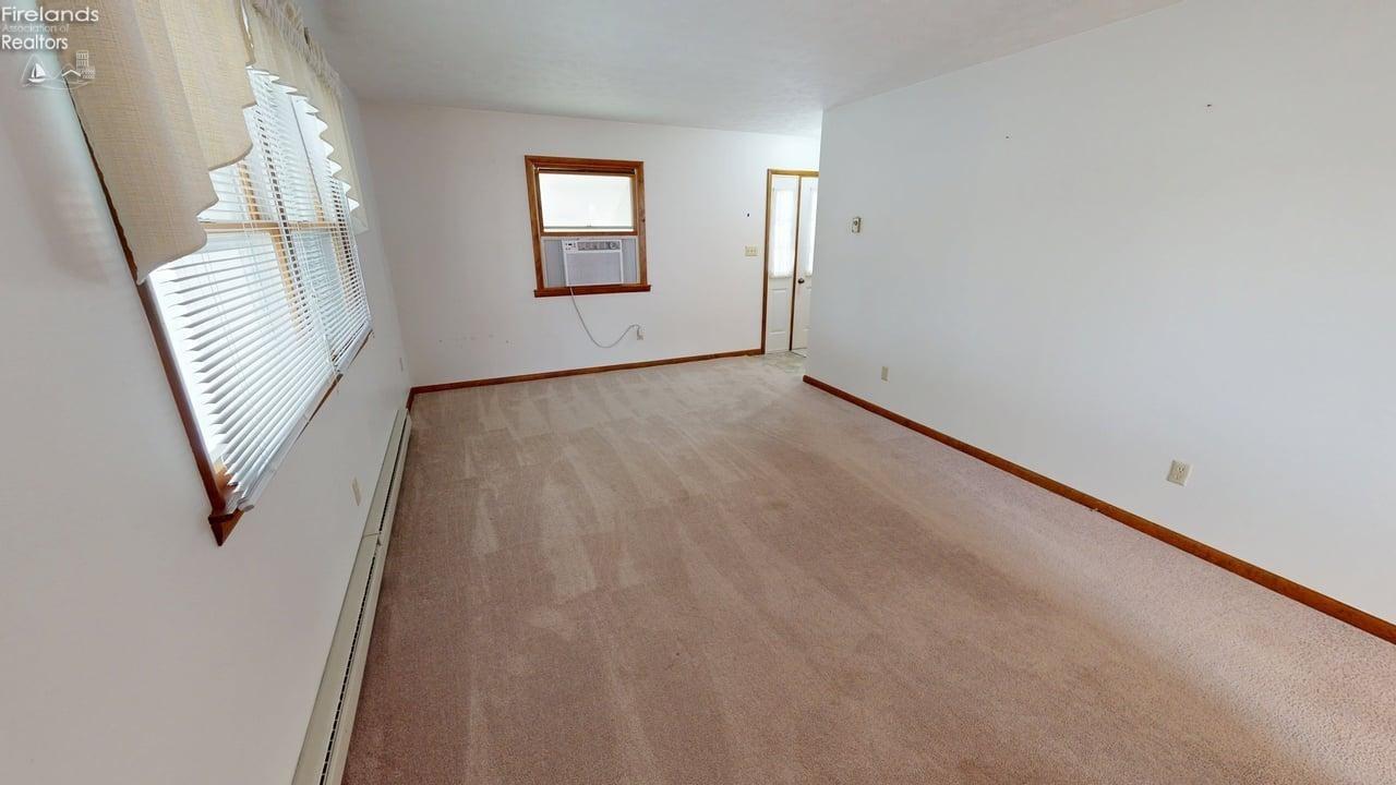5416 E Channel Drive, Port Clinton, Ohio image 48