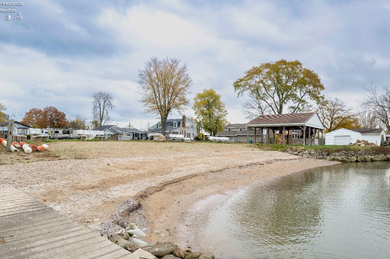 1947 Central Lane, Marblehead, Ohio image 31