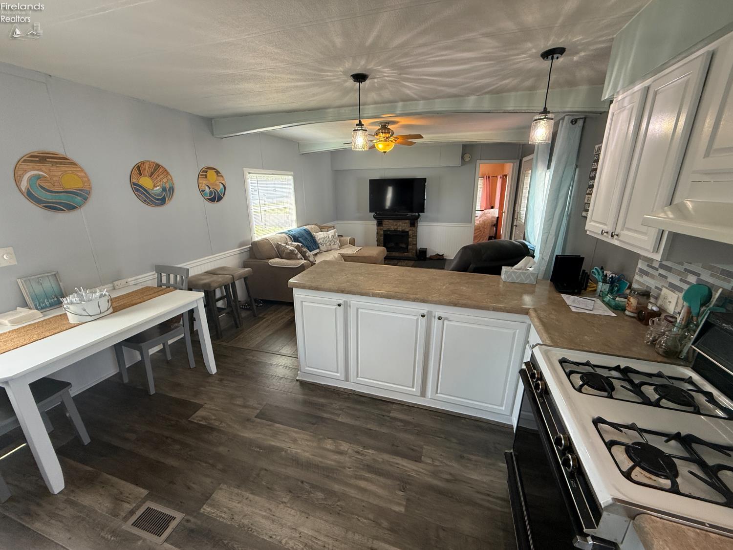 219 Rathbun Drive, Marblehead, Texas image 12