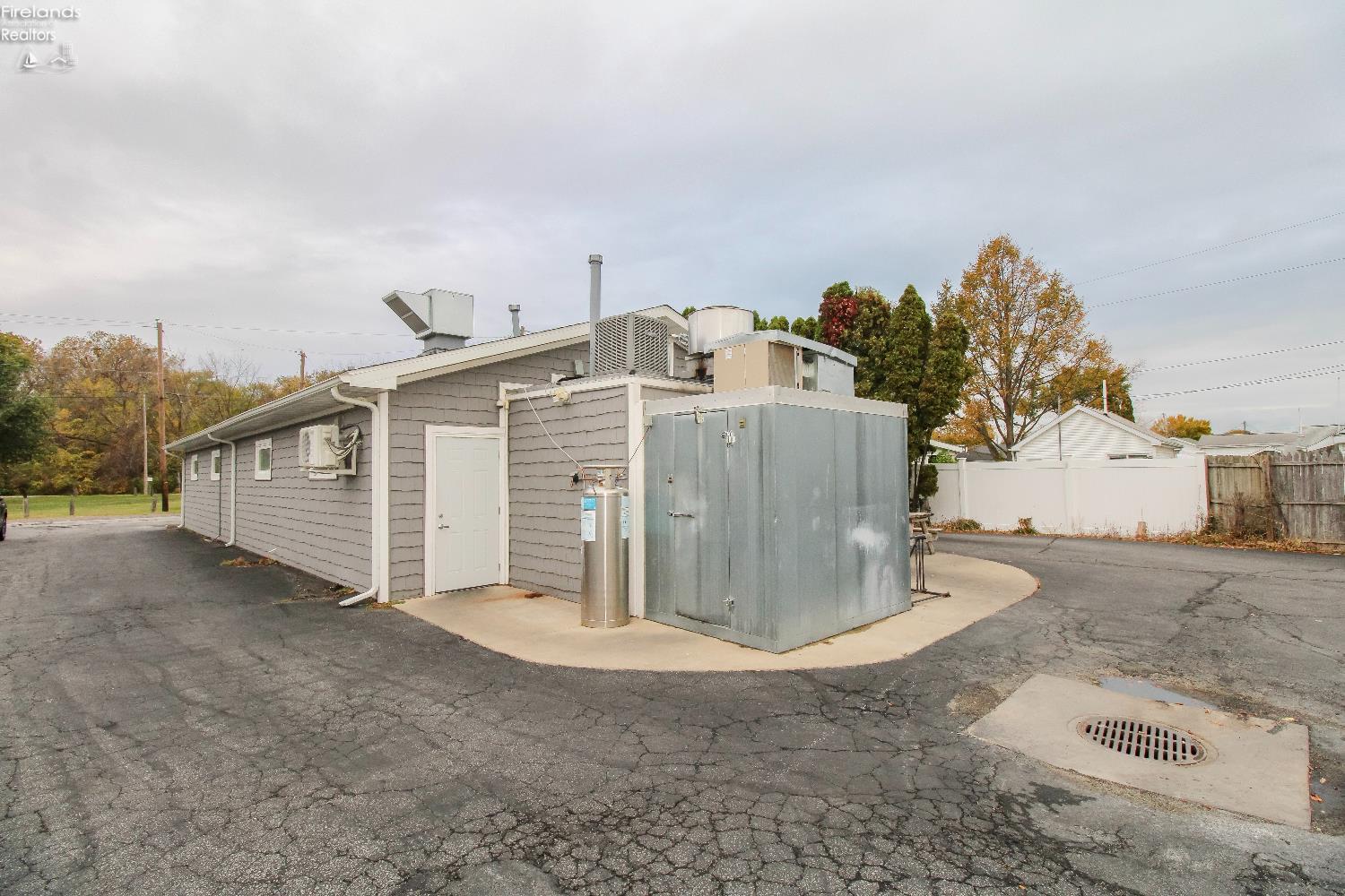 Huron, Ohio 44839, United States, ,Commercial,Active,233203