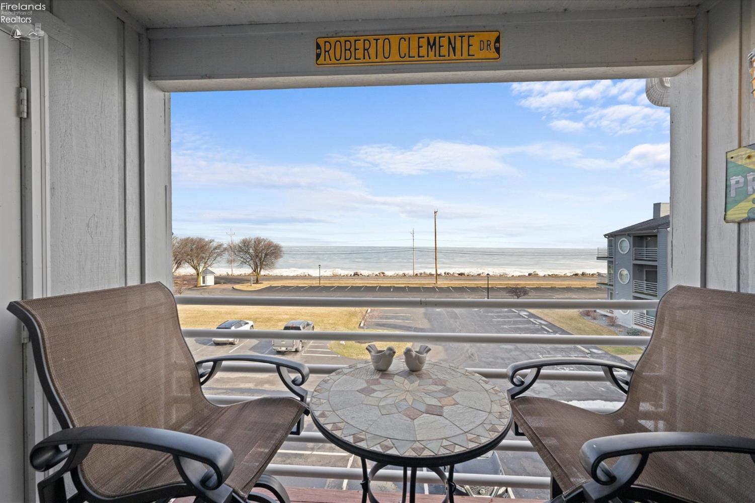 272 Clinton Reef Drive, Port Clinton, Ohio image 13
