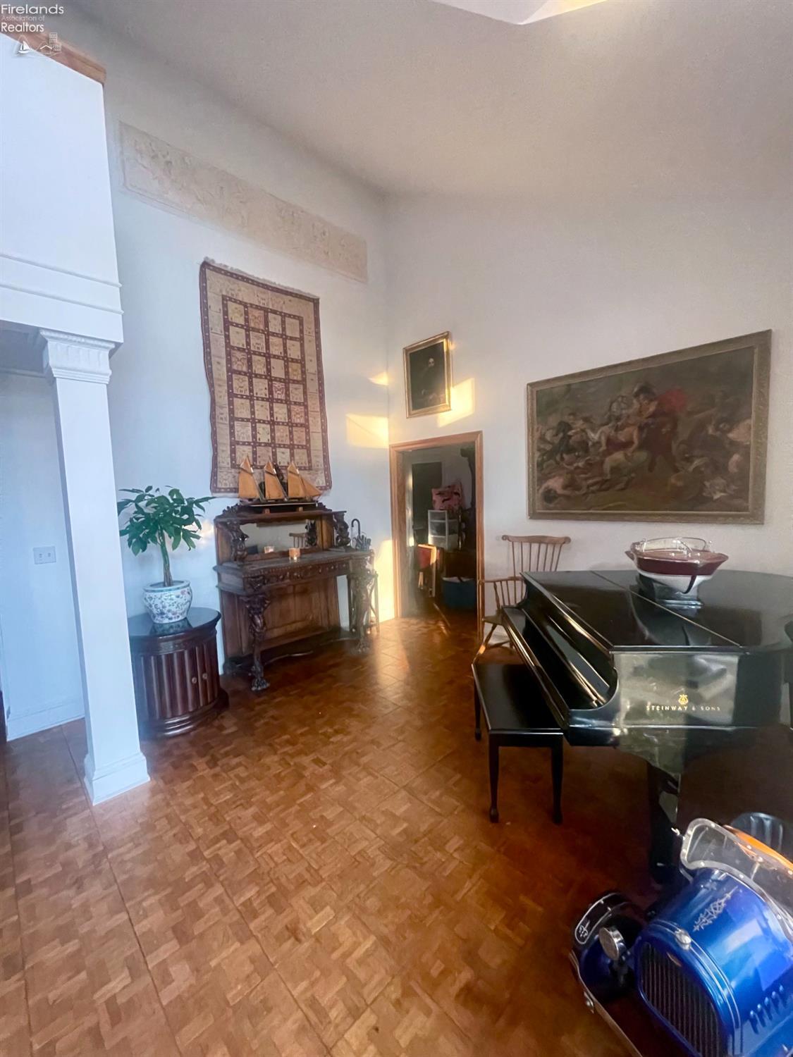 Sandusky, Ohio 44870, United States, 4 Bedrooms Bedrooms, ,5 BathroomsBathrooms,Residential,Coming Soon,166274