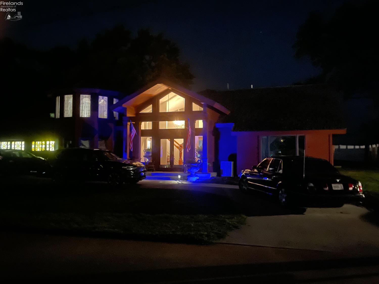 Sandusky, Ohio 44870, United States, 4 Bedrooms Bedrooms, ,5 BathroomsBathrooms,Residential,Coming Soon,166274