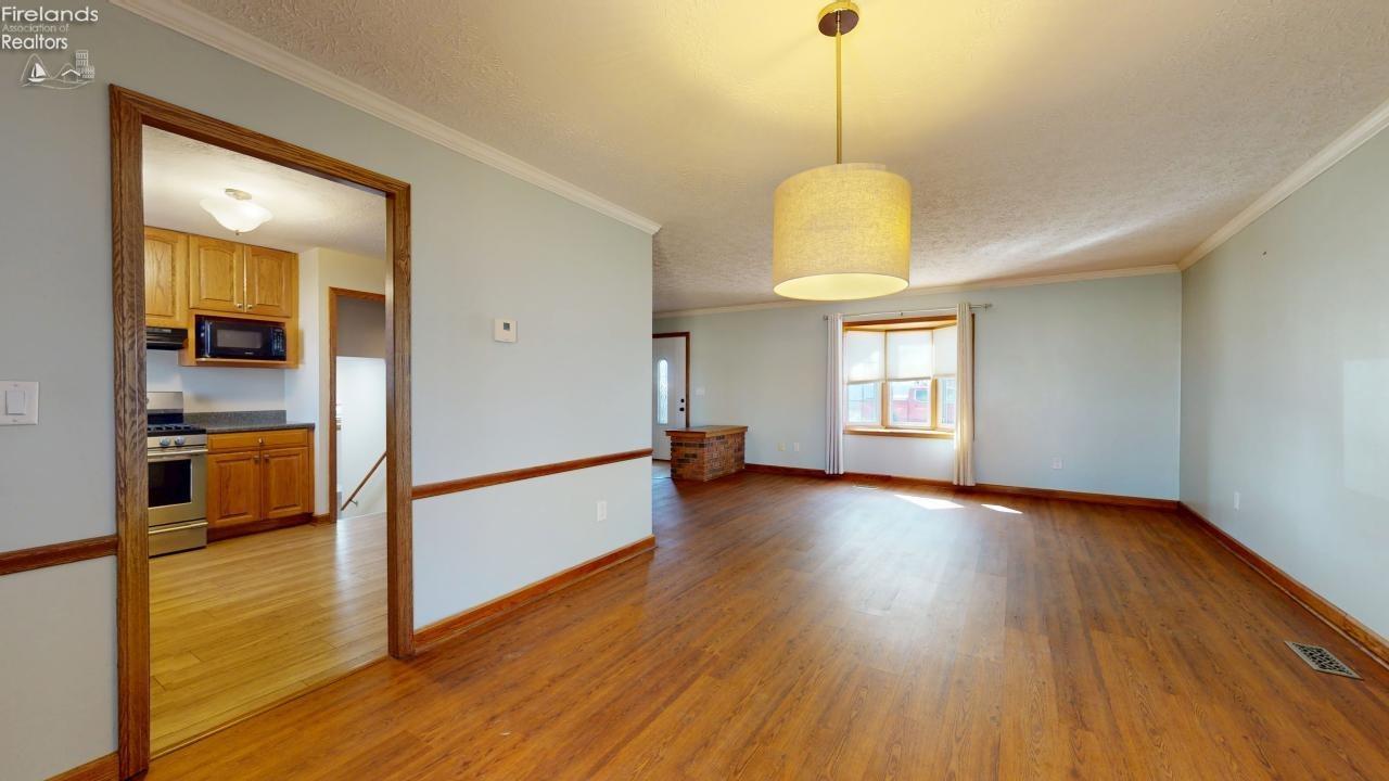 49 W Crestwood Drive, Willard, Ohio image 15