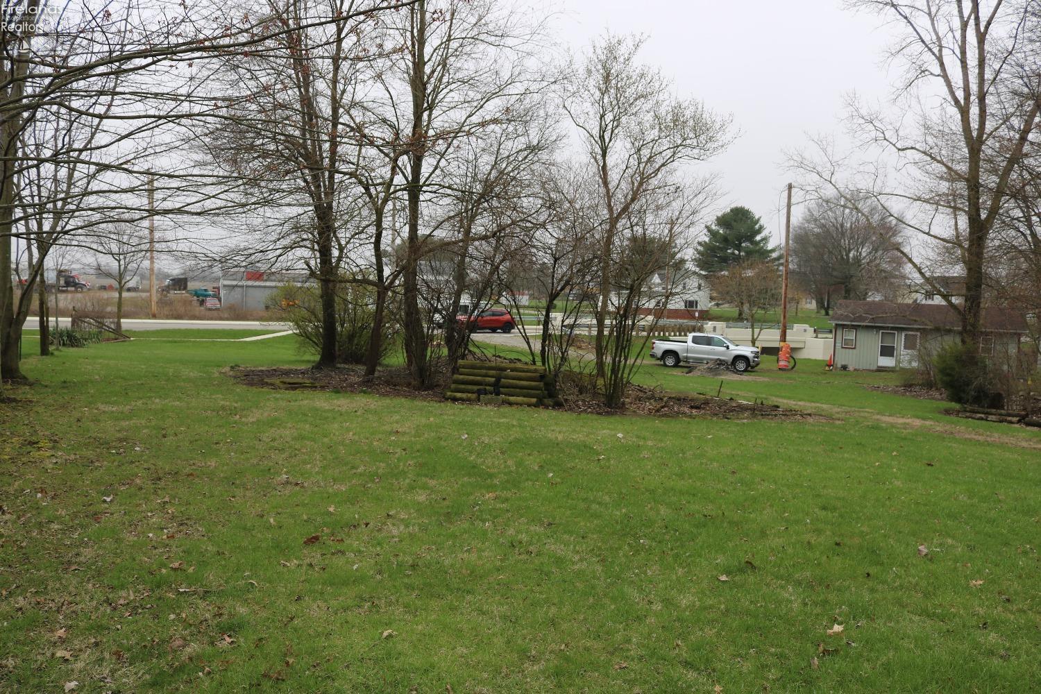 407 Monroe Street, Monroeville, Ohio image 27