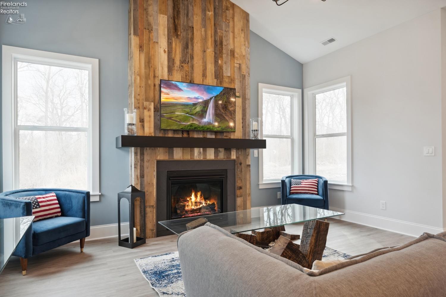 274 N Lighthouse Oval Drive, Marblehead, Ohio image 11
